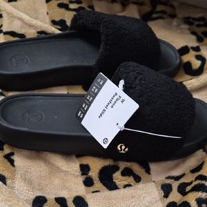 lululemon athletica Black Fuzzy Slide Sandals